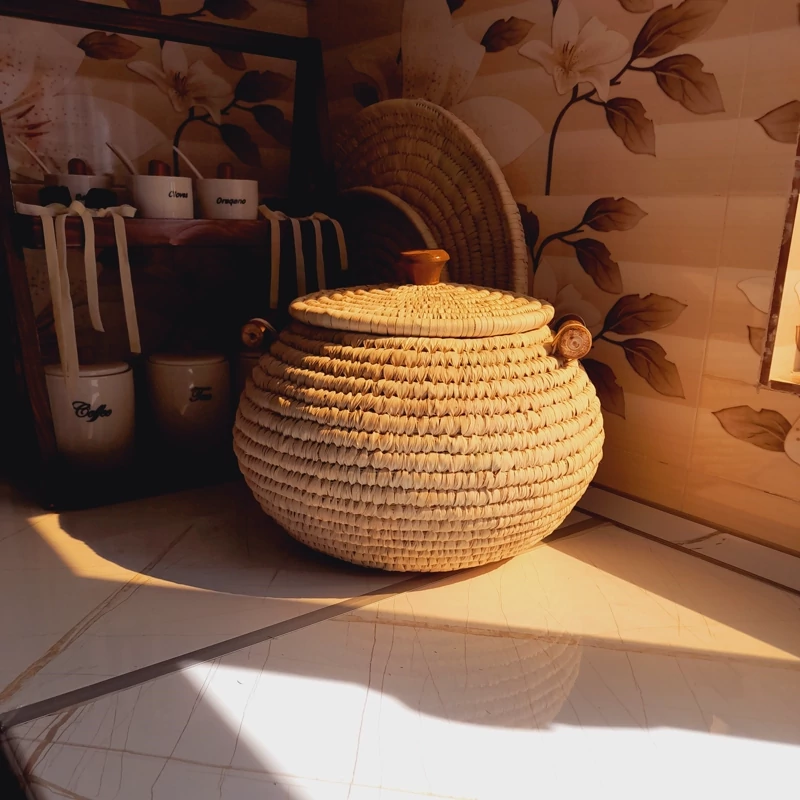 خمره برنج 10 کیلویی حصیری دسته چوبی  لی گالری (پس کرایه)