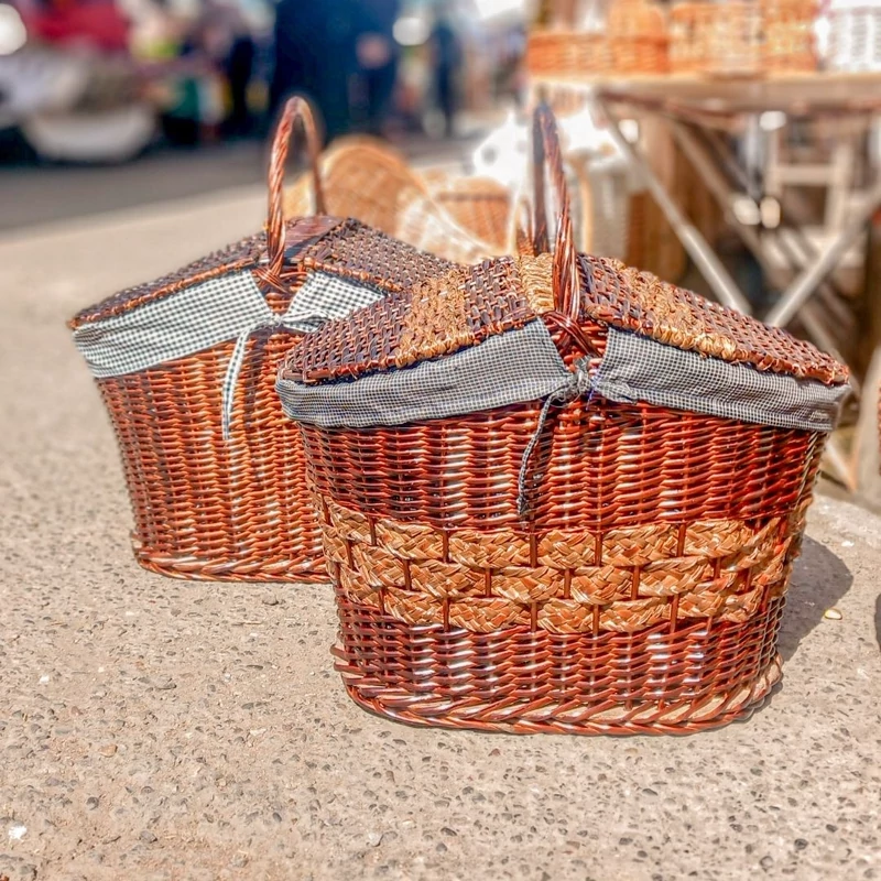 سبد پیک نیک حصیری  مروار بافی مدل کلبه ای (پس کرایه)